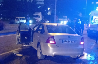 Kontrolden çıktı, Park halindeki araçlara çarptı…