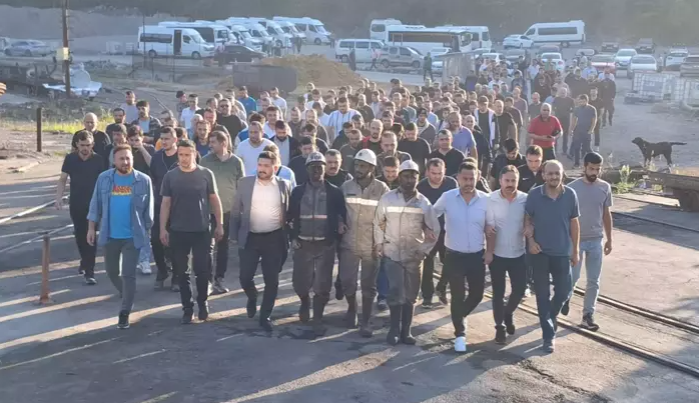 Madencilerden ‘zam teklifi’ eylemi…