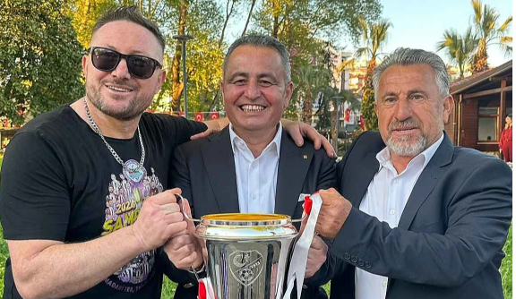Genç Ereğlililer Tribün Grubu’ndan teşekkür…
