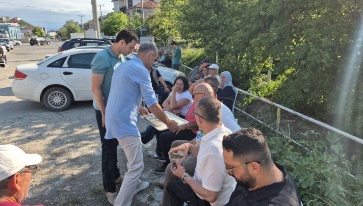 Kemerliler Derneği AŞURE GÜNÜ düzenledi…