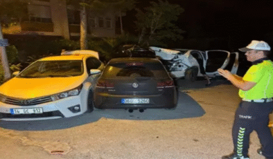 Araçlara çarptı…Hastanelik oldu…