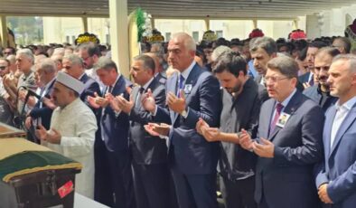 Zeki Tosun son yolculuğuna uğurlandı…