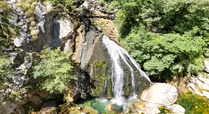 Şelale ve çay kuruma noktasına geldi…