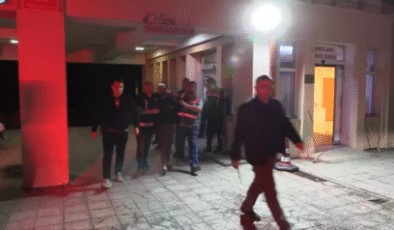 4’ü ev, 12 yapıyı yakan damat yakalandı…