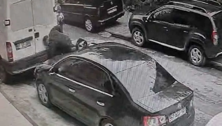 Kaza anı saniye saniye kameralara yansıdı…