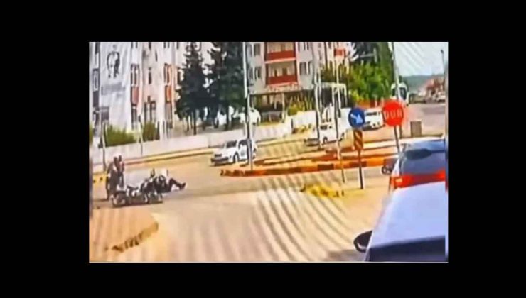 2 yunus polisinin yaralandığı kaza kamerada