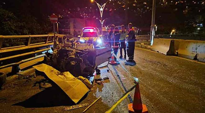 Otomobil, beton bariyere ve otomobile çarpıp takla attı…