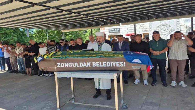 Koçaklı ailesinin acı günü…Baba koçaklıya son görev…